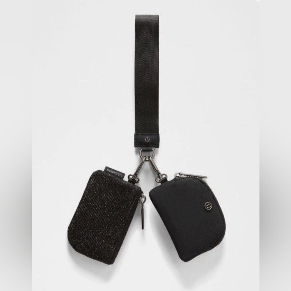 🆕 Lululemon Black/Gunmetal Glitter Dual Pouch Keychain